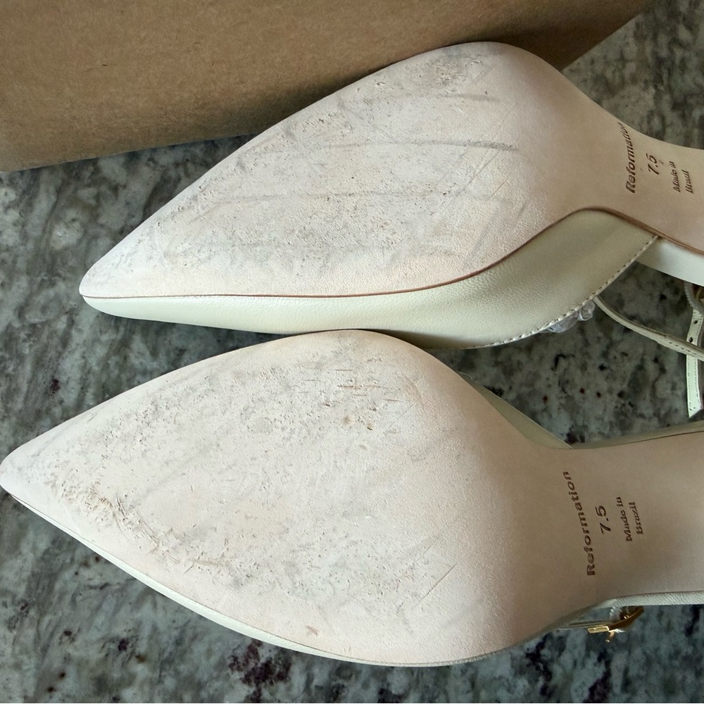 Reformation Nessa Heeled Pump in Almond Leather, Size 7.5 - Picture 11 of 12